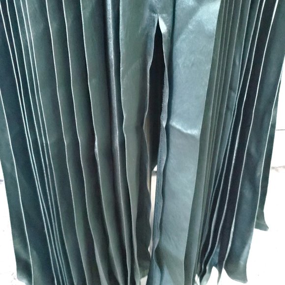 Vince Womens Green Pleated Skirt Size 12 - Picture 5 of 8